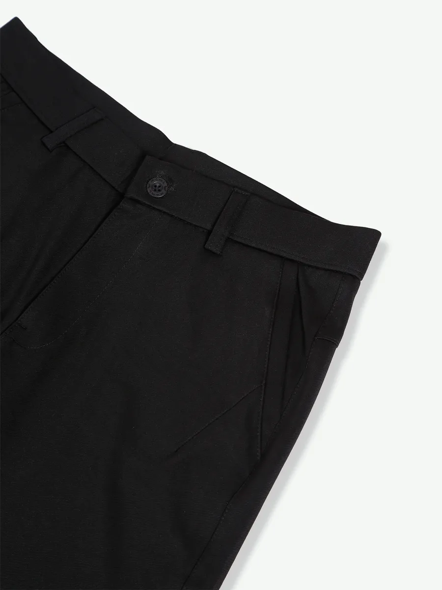 Maml lycra black solid track pant