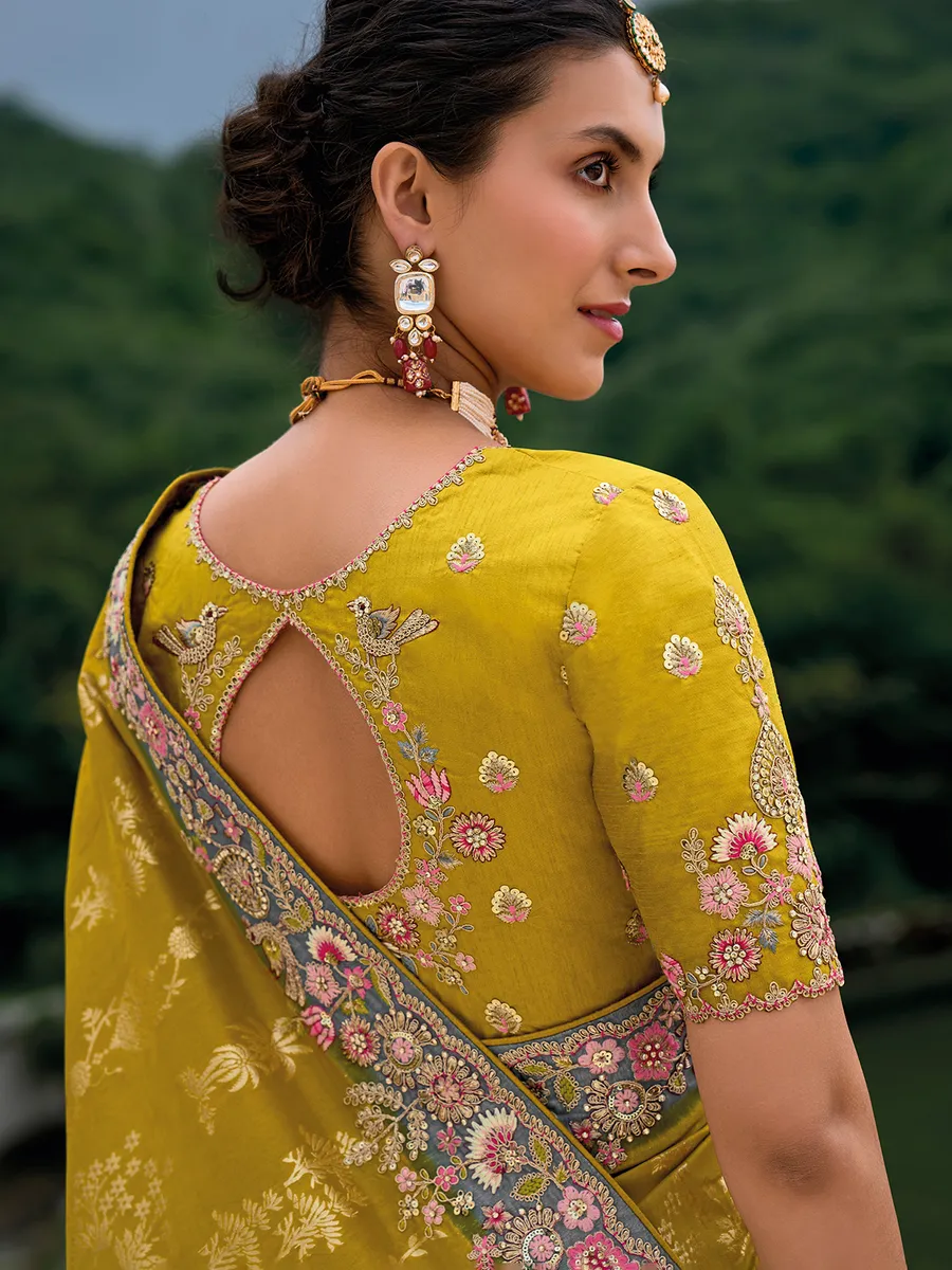 Mehendi green silk zari weaving saree