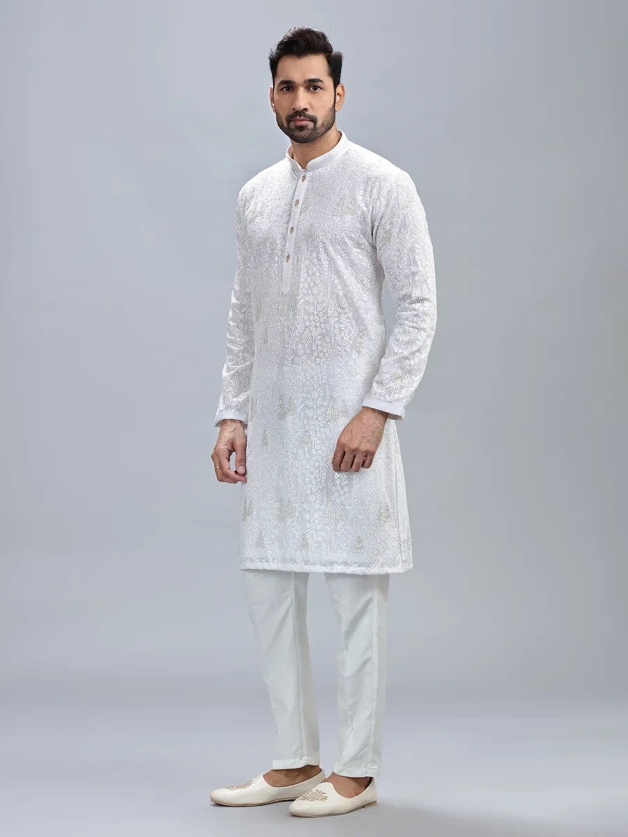 Minimalist white georgette kurta set for men