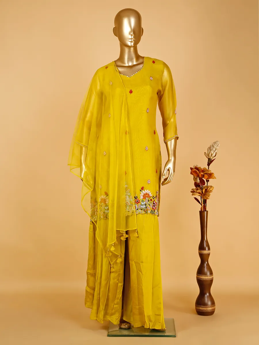 Mustard yellow palazzo suit in silk