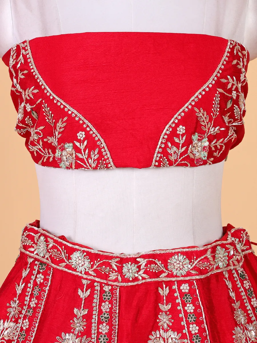 Stunning red raw silk lehenga choli for bridal