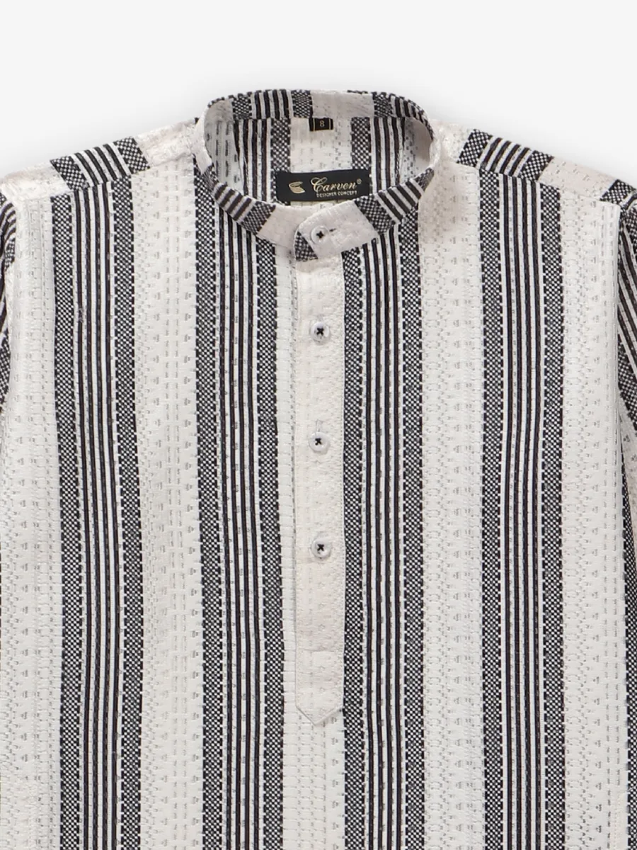 Off-white cotton silk kurta suit for boys