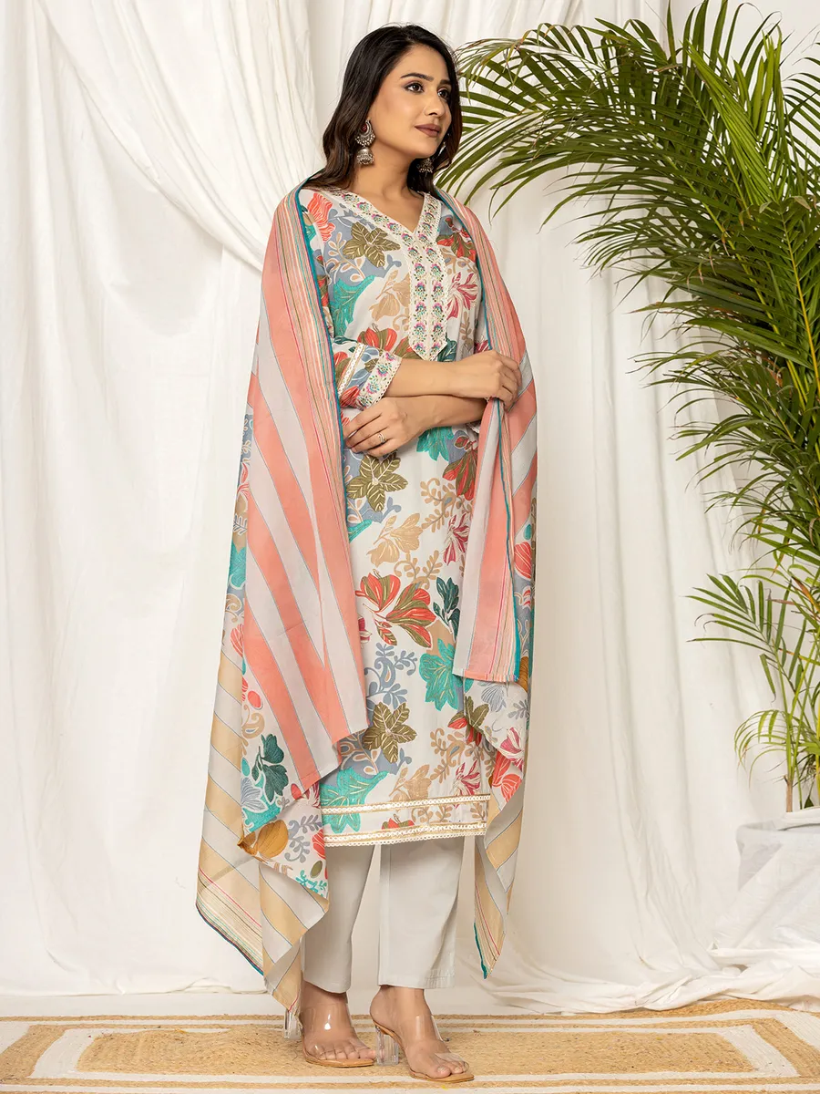 Off-white floral printed kurti set