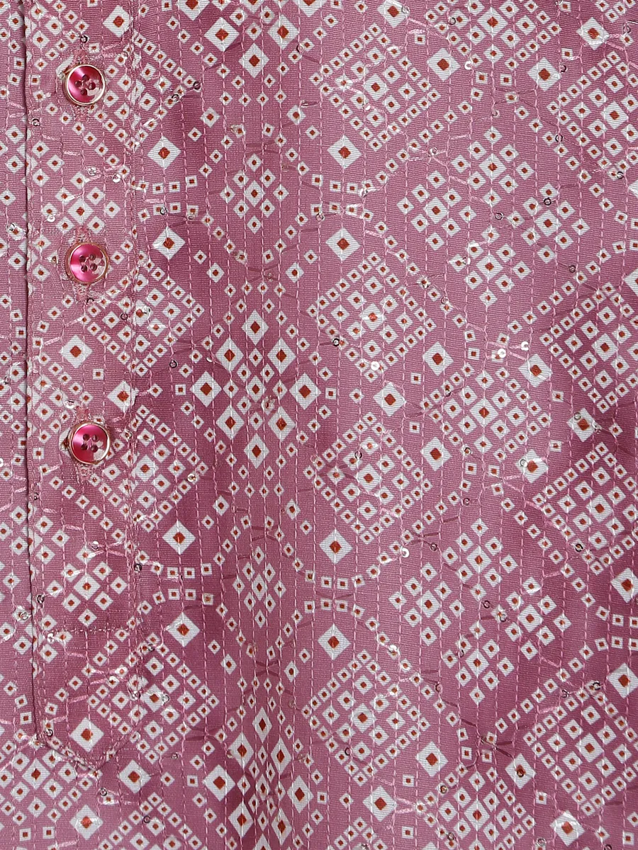 Onion pink shaded cotton printed kurta