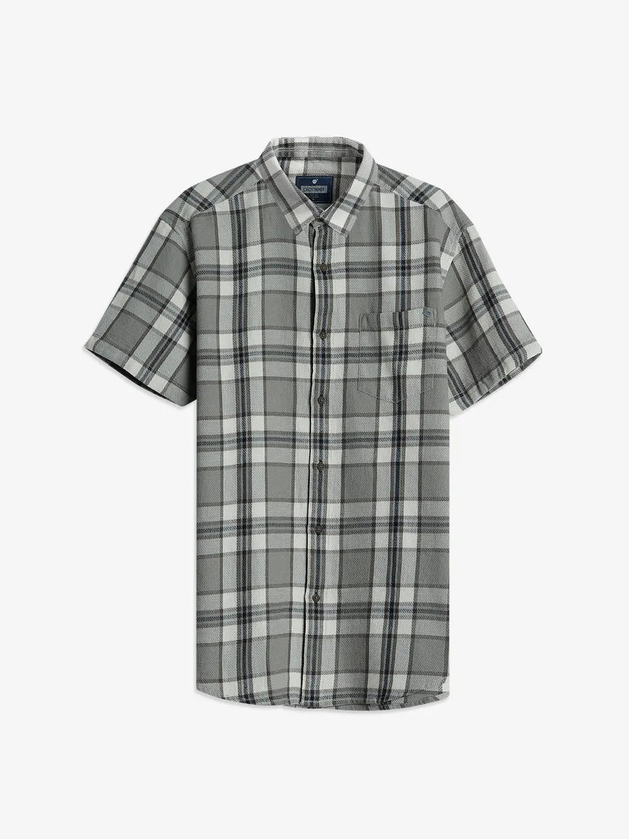 Pioneer olive checks cotton shirt