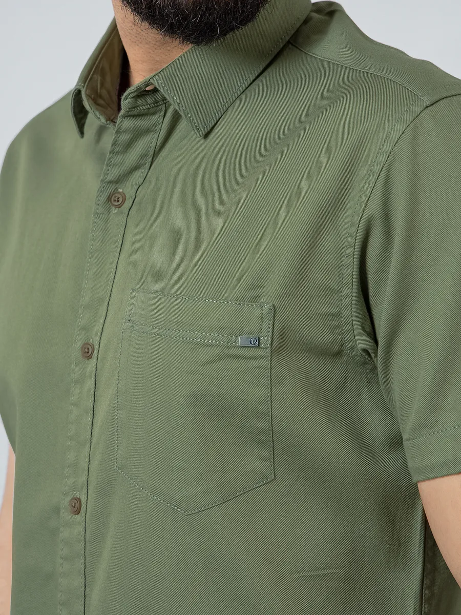 Pioneer solid green color cotton casual shirt