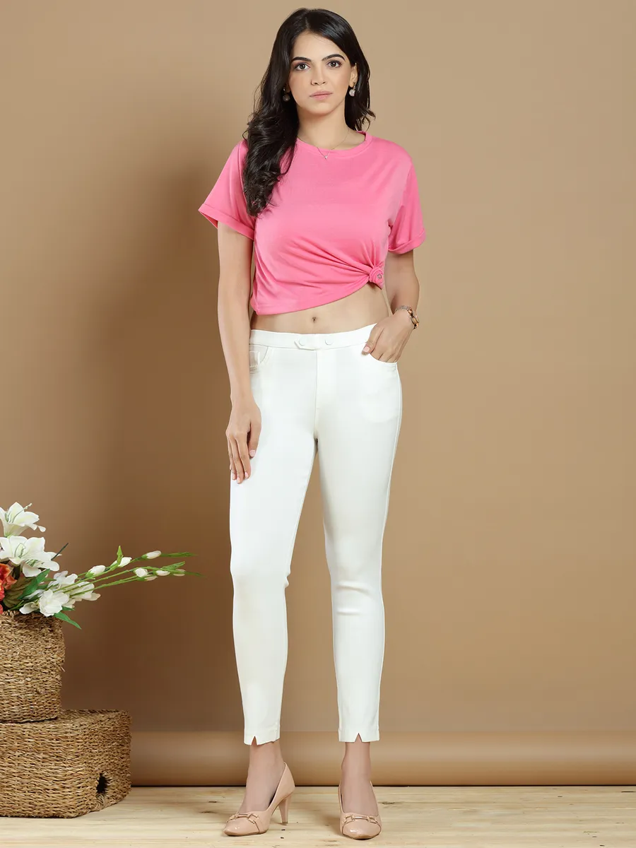 Plain off white jeggings for women in lycra