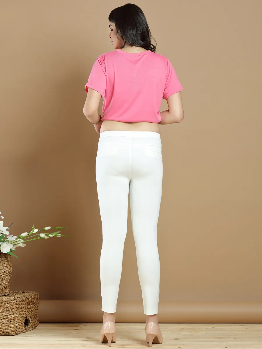 Plain off white jeggings for women in lycra