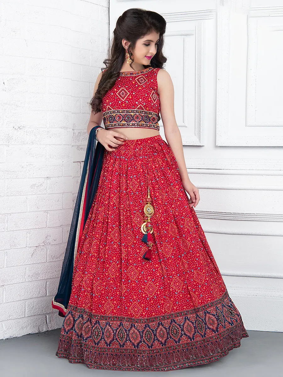 Red wedding lehenga choli in georgette for girls