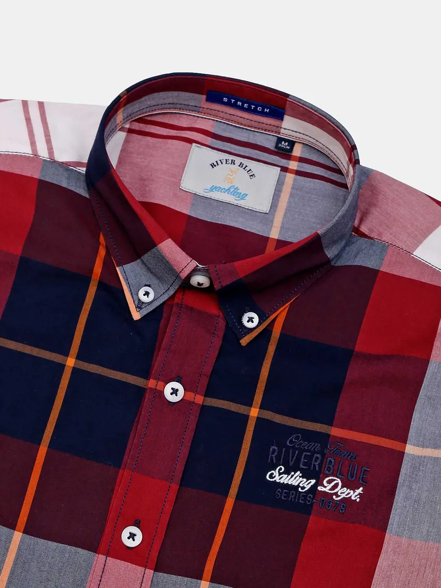 River Blue slim collar maroon checks casual shirt