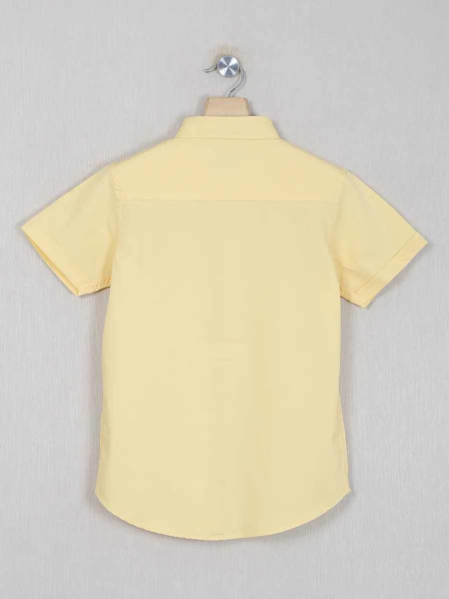 Ruff yellow color cotton solid shirt