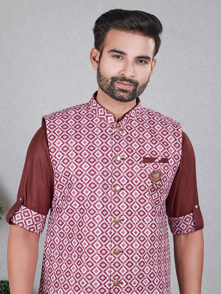 Silk printed brown waistcoat set