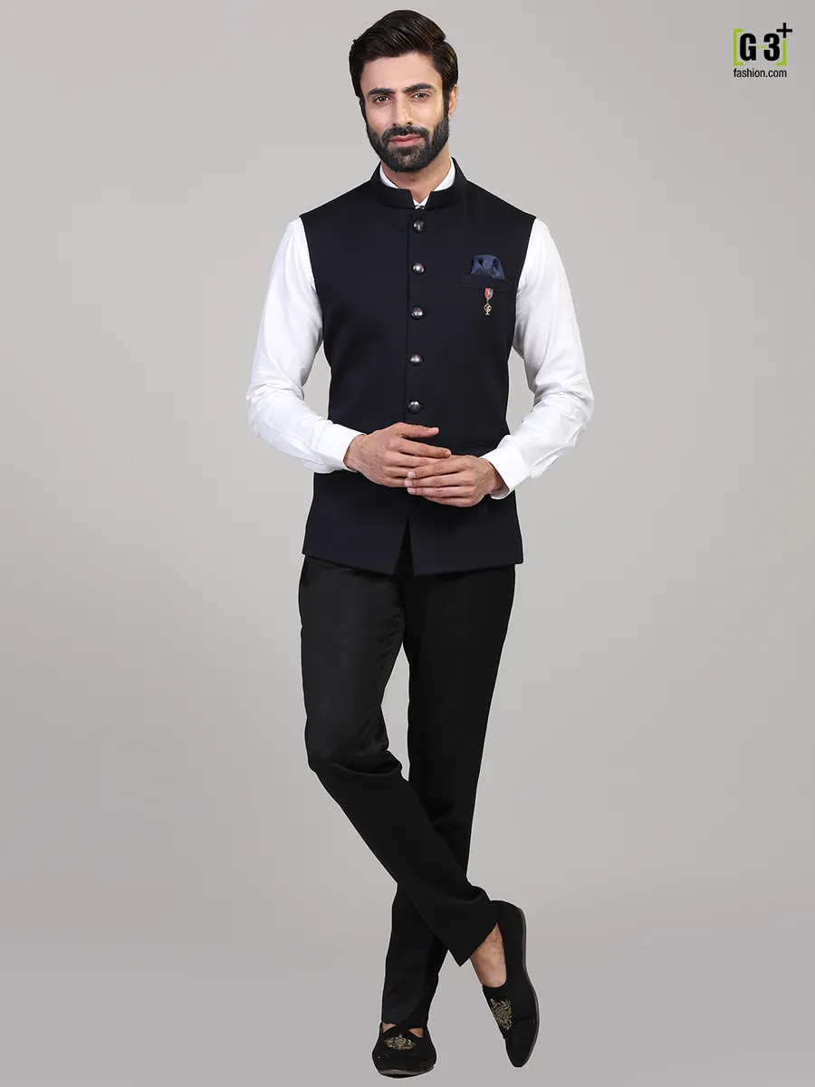 Solid navy knitted waistcoat for men