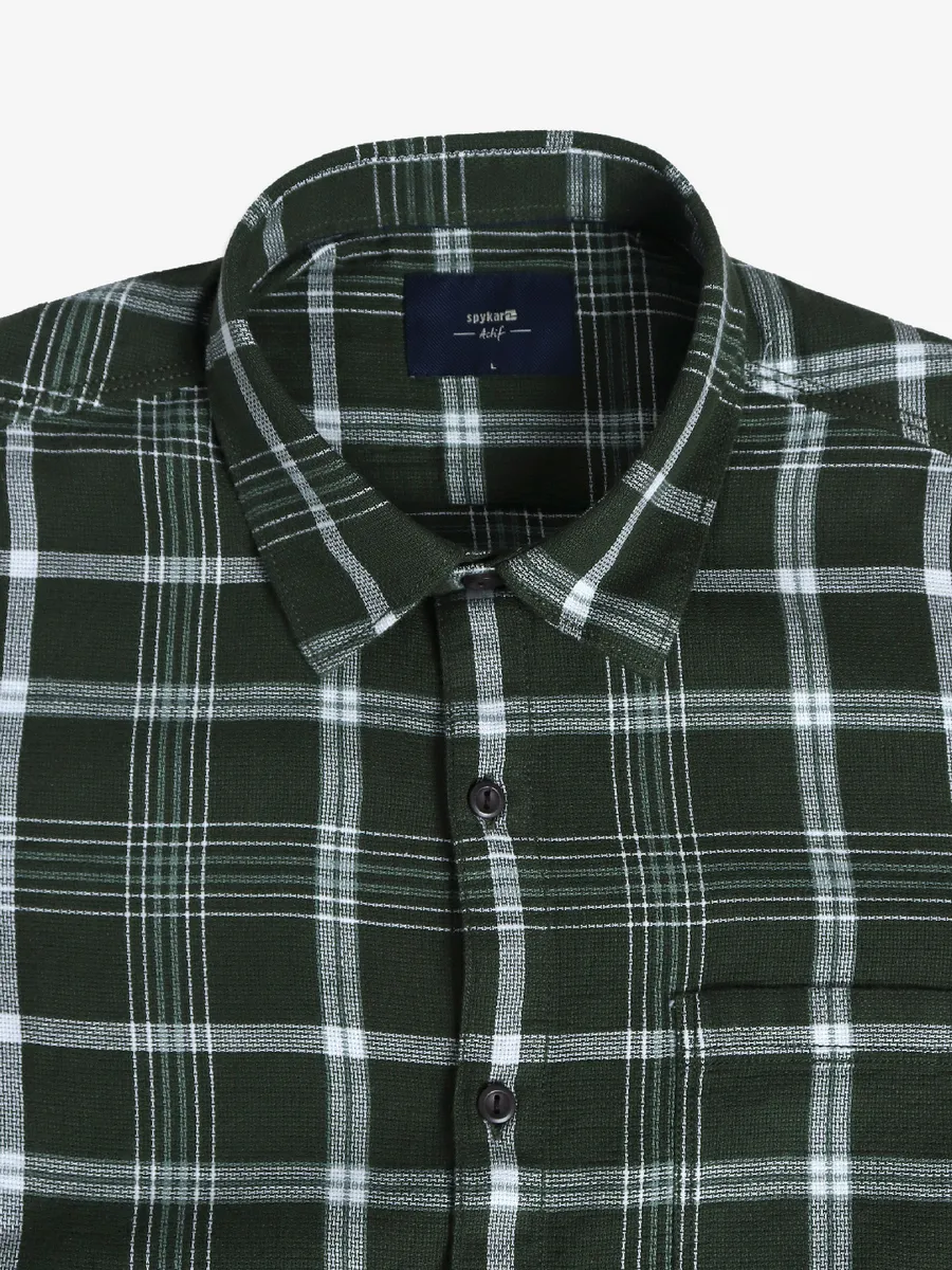 Spykar botle green cotton checks shirt