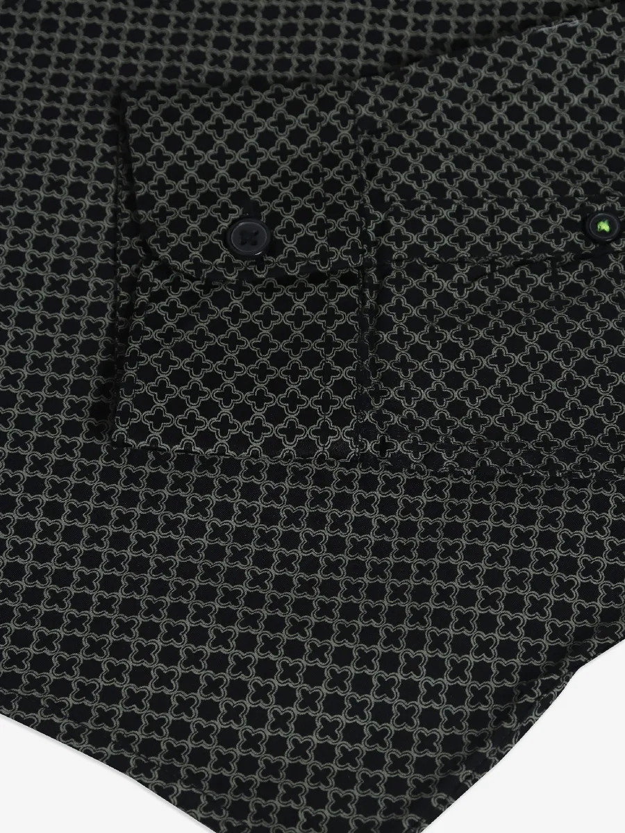 Spykar latest black cotton printed shirt