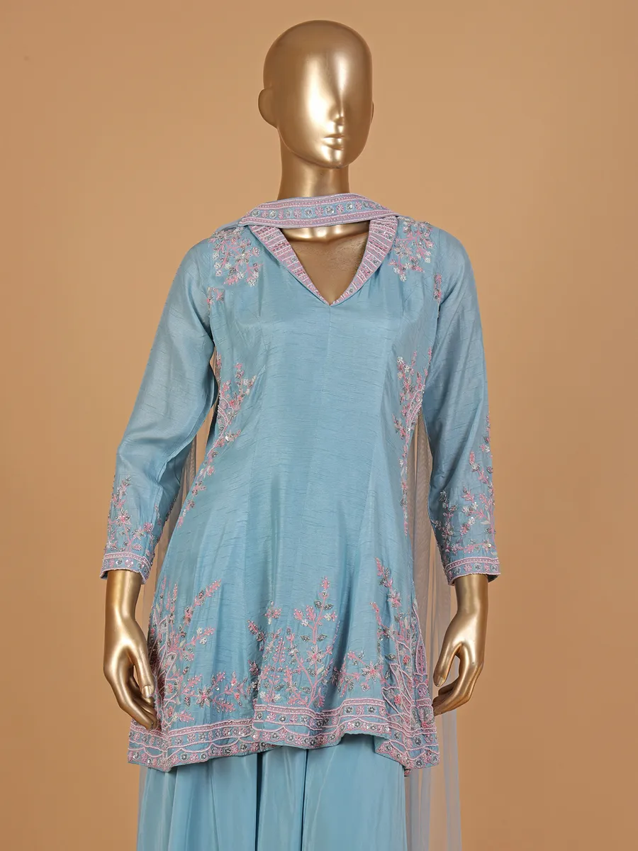 Stylish light blue raw silk palazzo suit