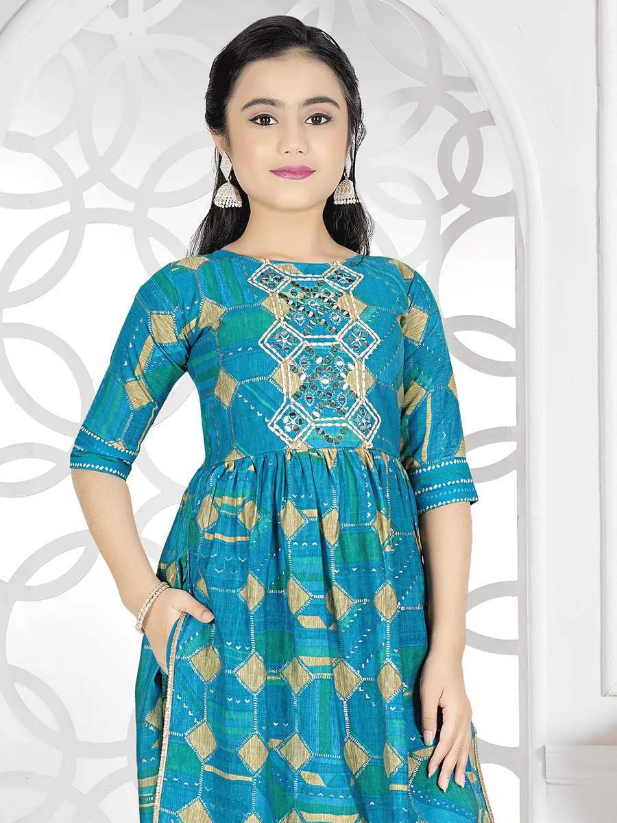 Tredny blue cotton printed salwar suit