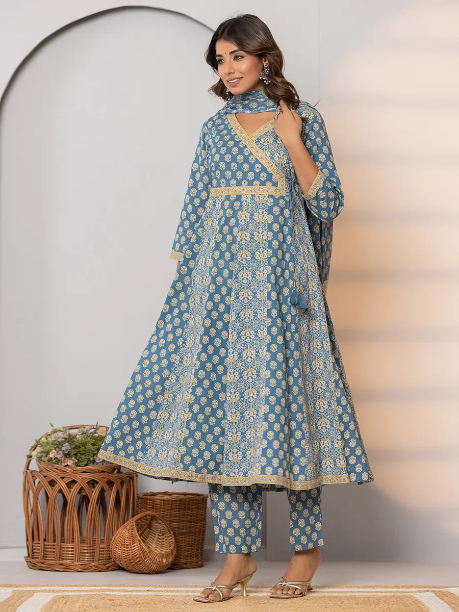 Trendy blue cotton printed kurti set