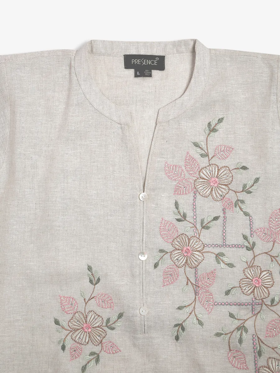 Trendy cotton beige top