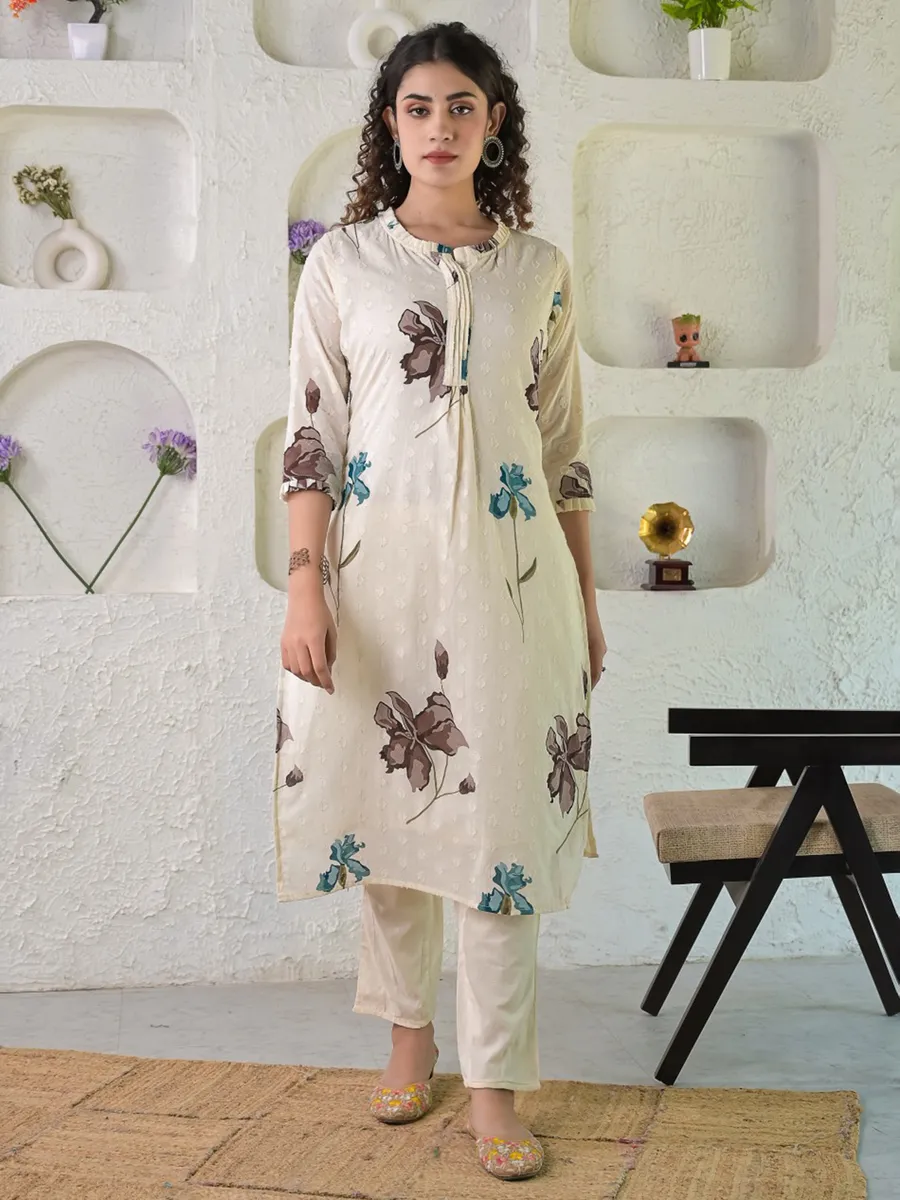 Trendy off white cotton printed kurti set