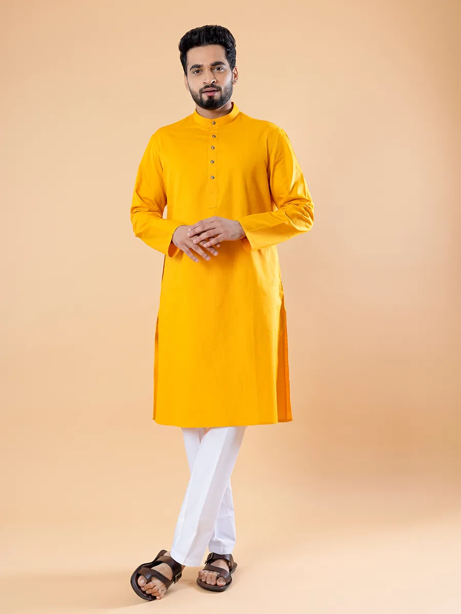 Trendy plain yellow  Men Kurta pajama in cotton