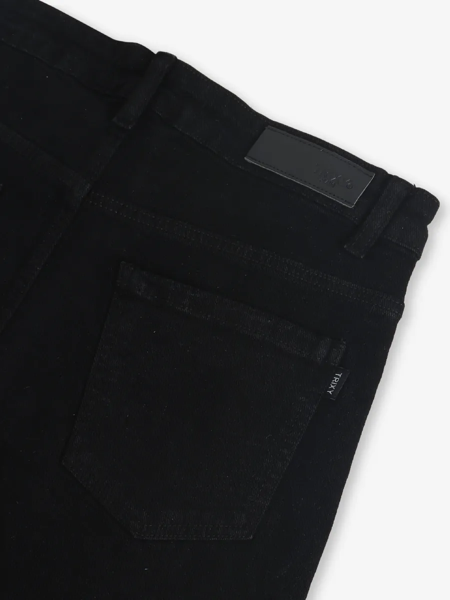 TRIXY black solid straight jeans