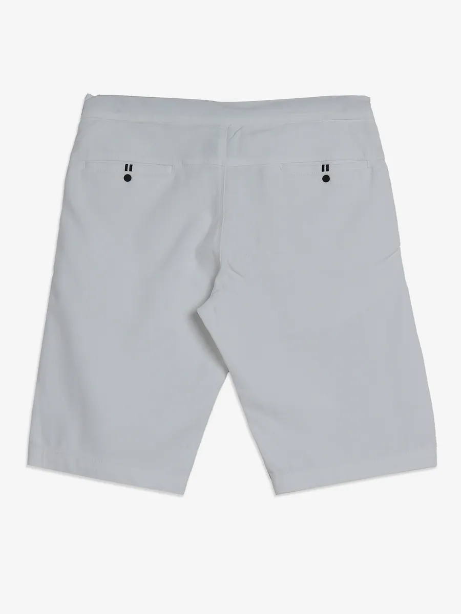 TYZ cotton white solid shorts