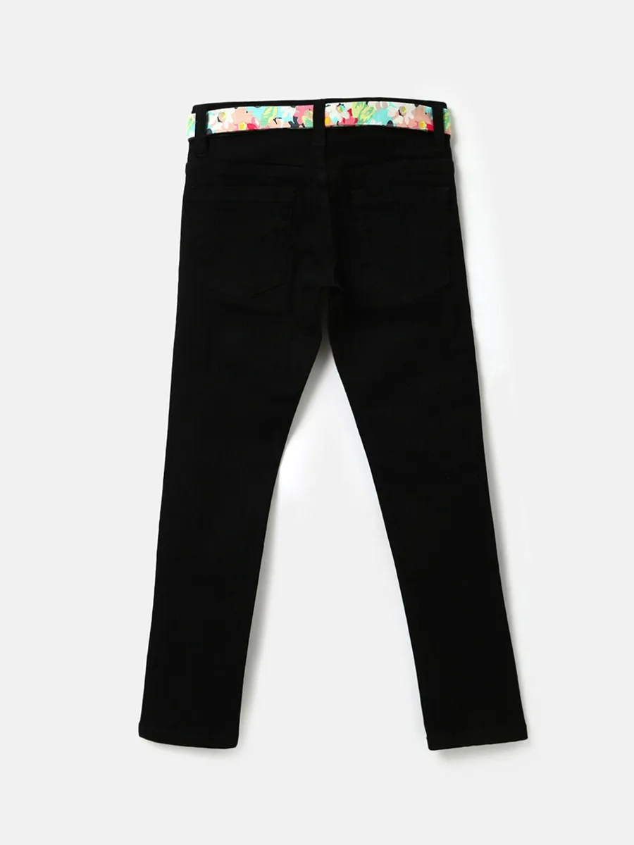 UCB black solid jeans