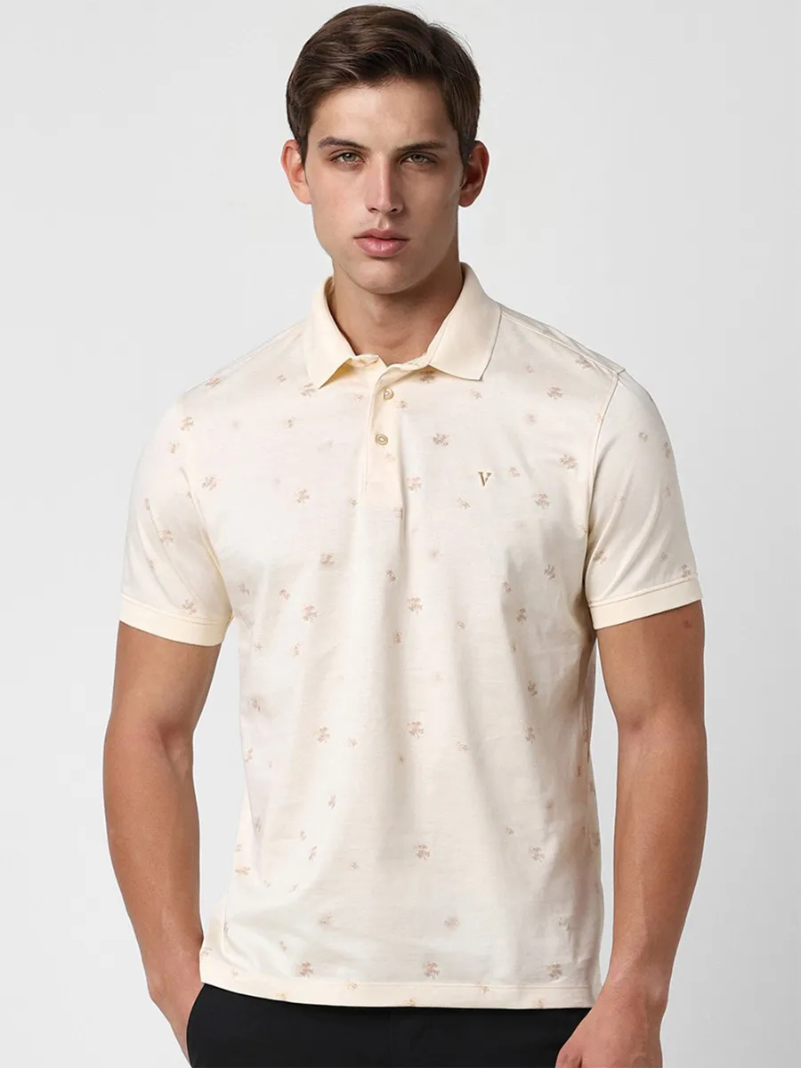 VAN HEUSEN cream printed t-shirt