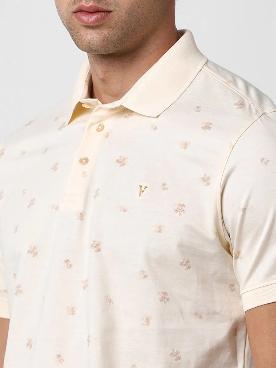 VAN HEUSEN cream printed t-shirt