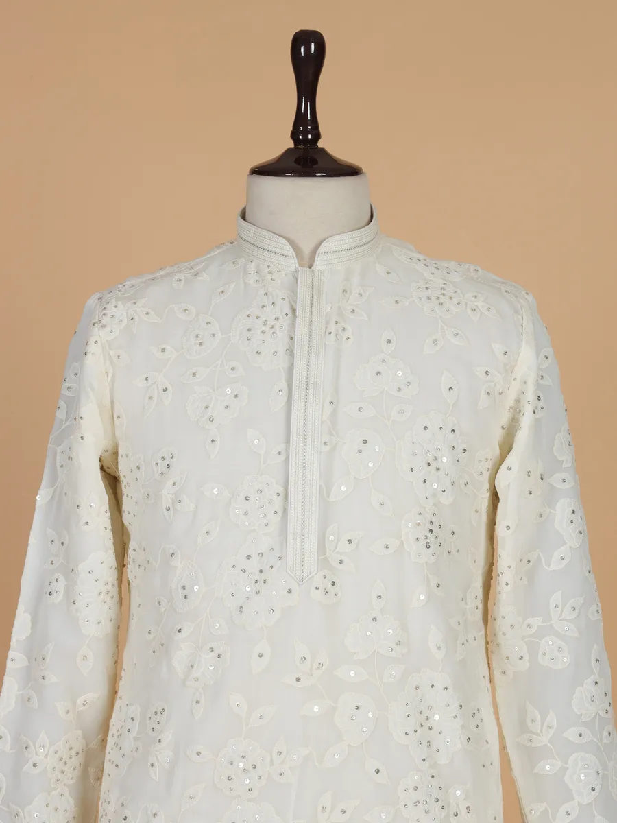 White cotton silk fesitve style kurta suit in embroidery