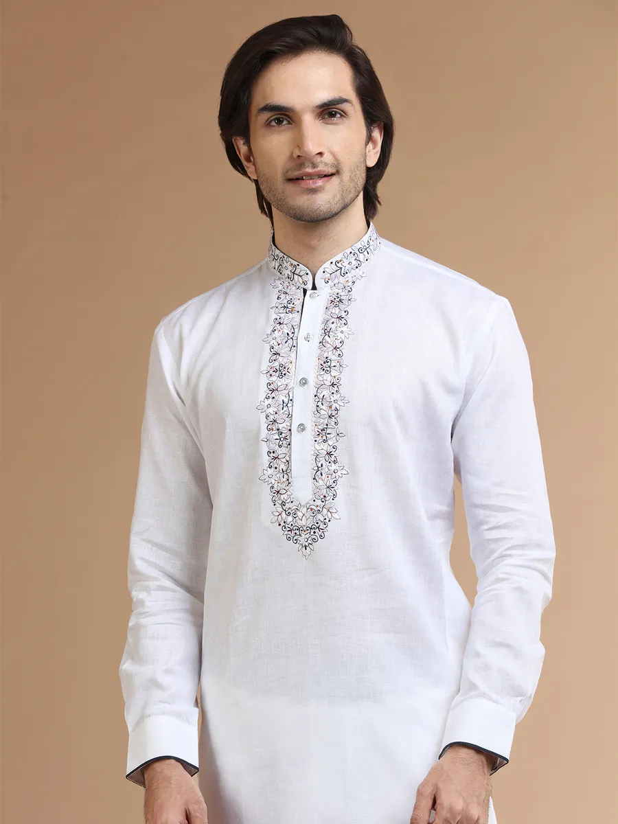 White festive  Men Kurta pajama in linen