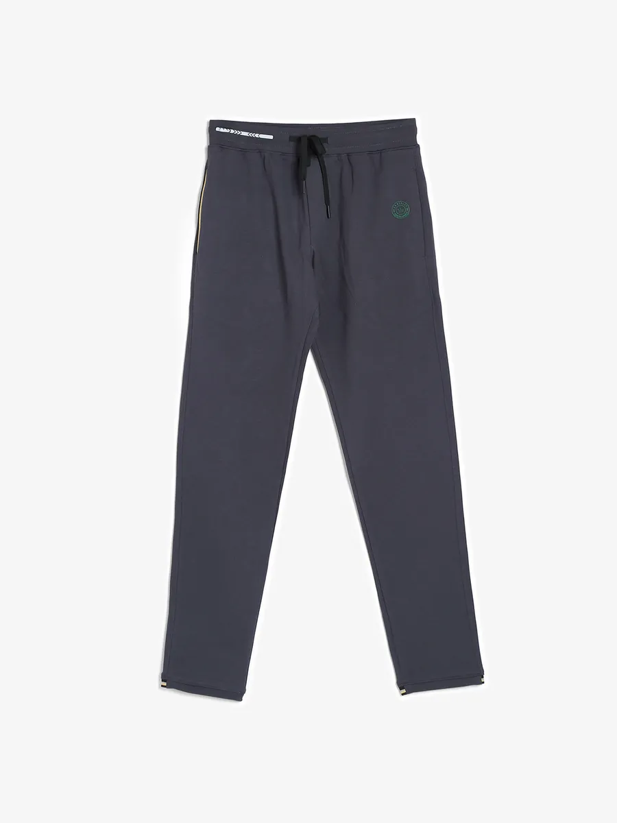 XN Replay dark grey cotton solid track pant