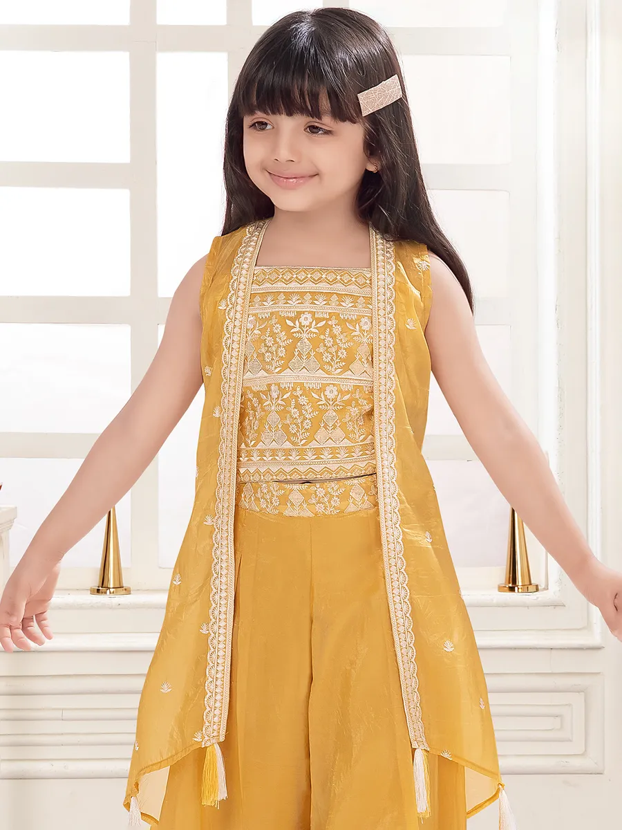 Yellow palazzo suit in silk for girls