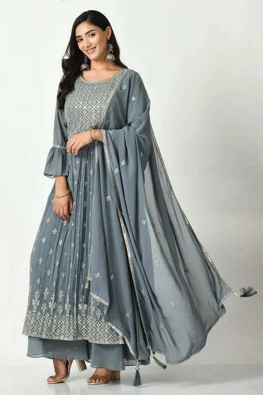 Grey Zari Embroidered Kurta Set