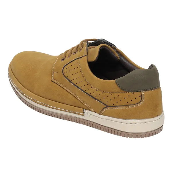 Binutop Men Beige Solid Sneakers