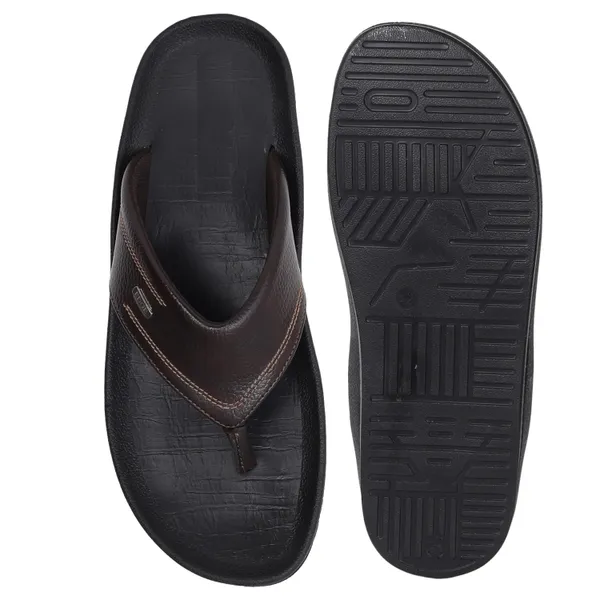 Edge Textured Toe-Ring Sandals