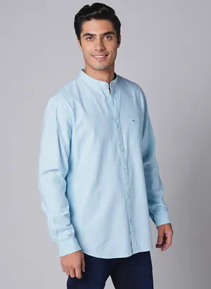 Oxemberg Men Slim Fit Solid Casual Shirt