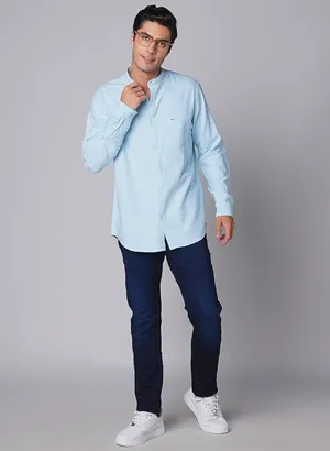 Oxemberg Men Slim Fit Solid Casual Shirt