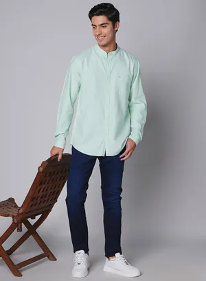 Oxemberg Men Slim Fit Solid Casual Shirt