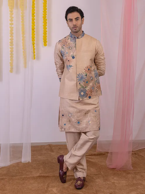 Beige silk men waistcoat set with print