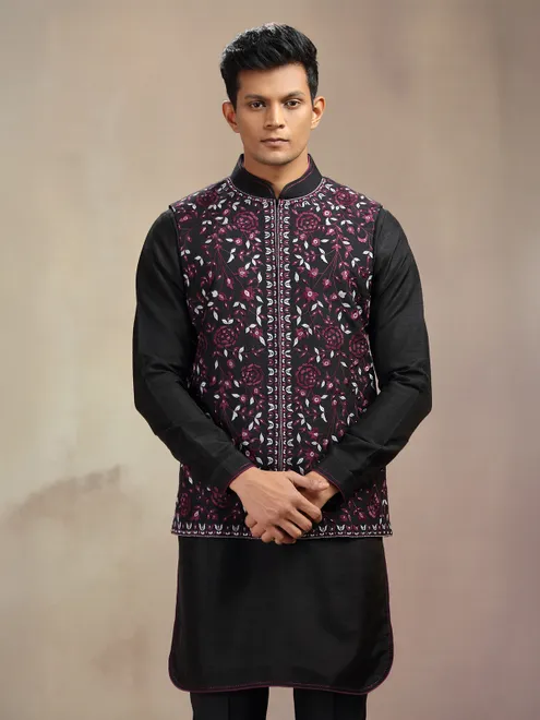 Black cotton waistcoat set with embroidery