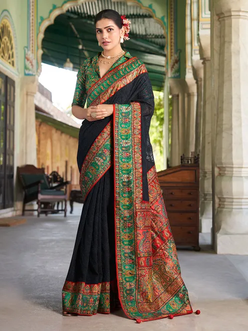 Black printed saree with therad work