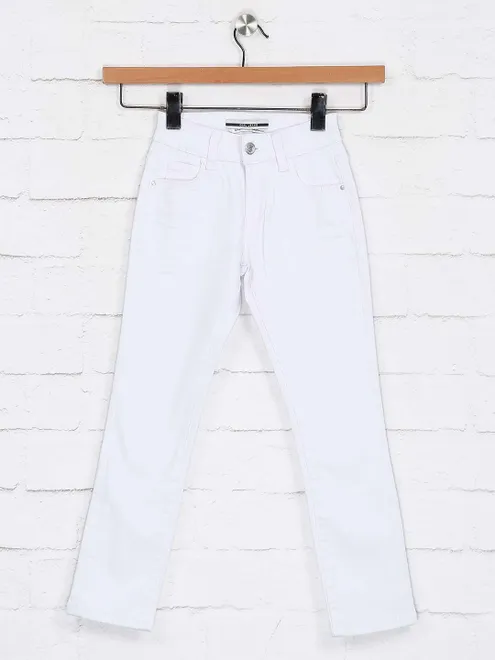Deal solid white casual wear jeans