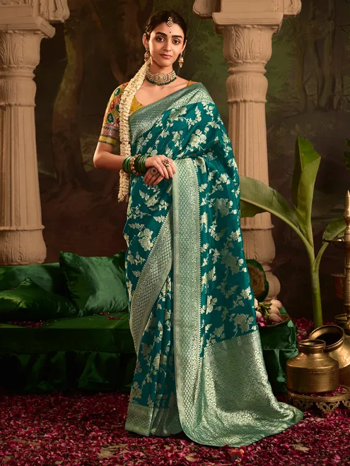 Dola silk saree in rama green