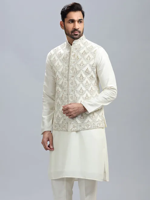 Elegant off white silk waistcoat set for men