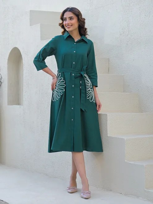 designer kurti dress Unique Yet Beautiful Kurti Neck Designs Save it for Later Kurti Design, Kurtis, Designer Kurti, Cotton Kurta, Design, Ethnic Wear, Traditional, Indian Style, Fashion, Desi Girl #kurti #kurtilover #kurtidesign #designerkurti #