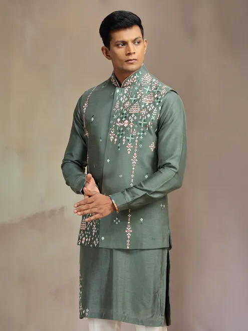Green silk waistcoat set for reception wear