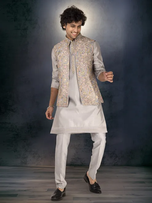 Grey silk embroidered and sequined waistcoat set ensemble