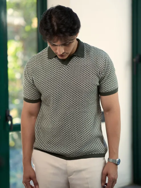 HAMPTONS olive textured slim fit mens t-shirt